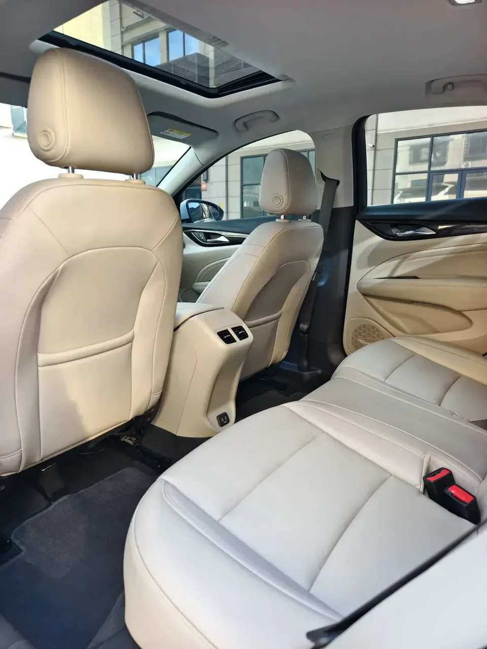 Buick Majesty Majesty 2021 552T Deluxe 2022 — thumbnail 3