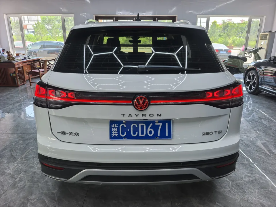 Volkswagen Tayron Tanyue 2023 280TSI 2WD Luxury Plus Advanced Edition 2023 — миниатюра 2