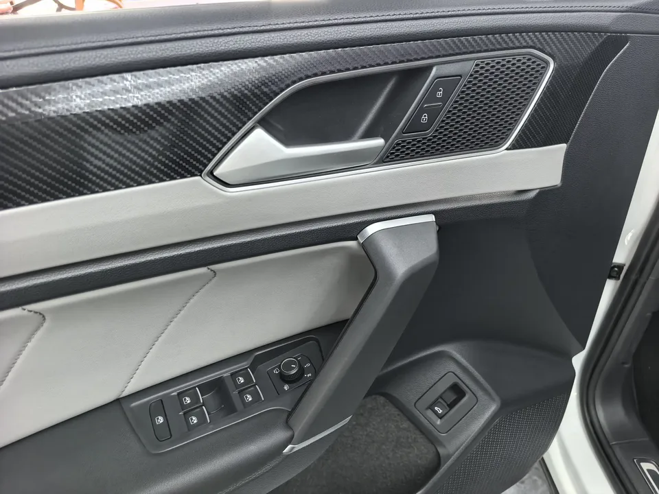 Volkswagen Tayron Tanyue 2023 280TSI 2WD Luxury Plus Advanced Edition 2023 — миниатюра 3