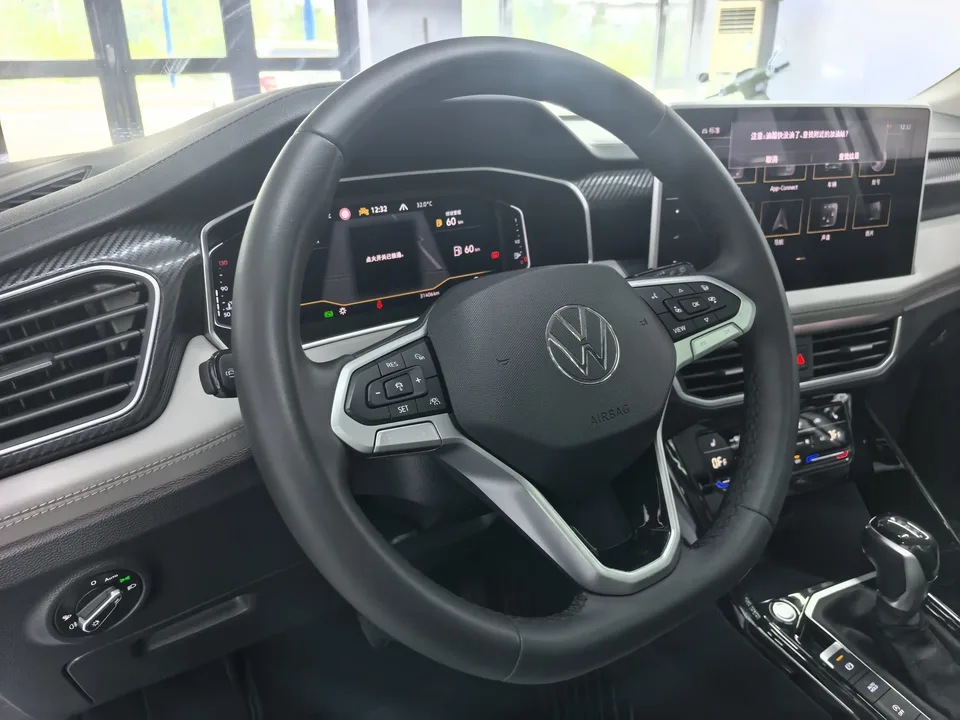 Volkswagen Tayron Tanyue 2023 280TSI 2WD Luxury Plus Advanced Edition 2023 — миниатюра 5