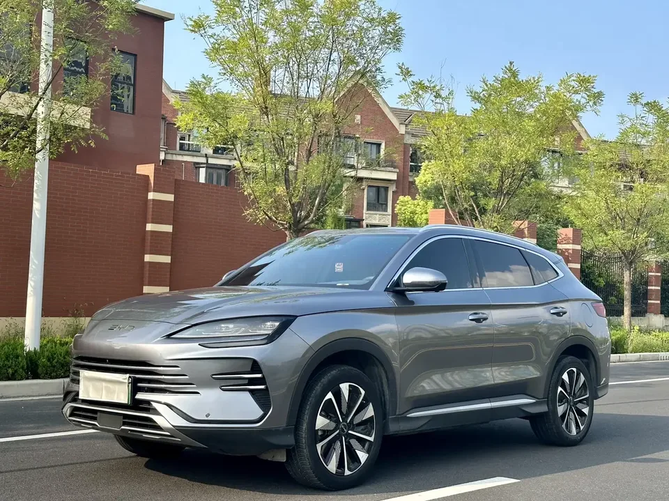 BYD Song PLUS DM Song PLUS DM 2025 DM-i 112KM Premium 2024 — photo 1, buy with delivery to Moscow