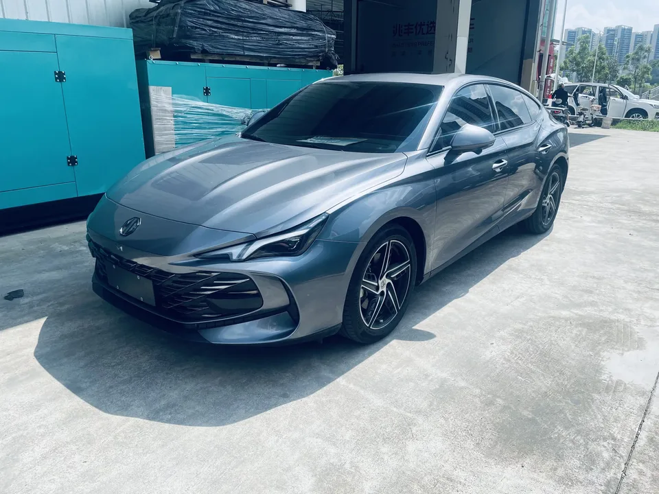 MG 7 MG7 2023 1.5T DCT Comfort Edition 2023 — photo 1, buy with delivery to Moscow