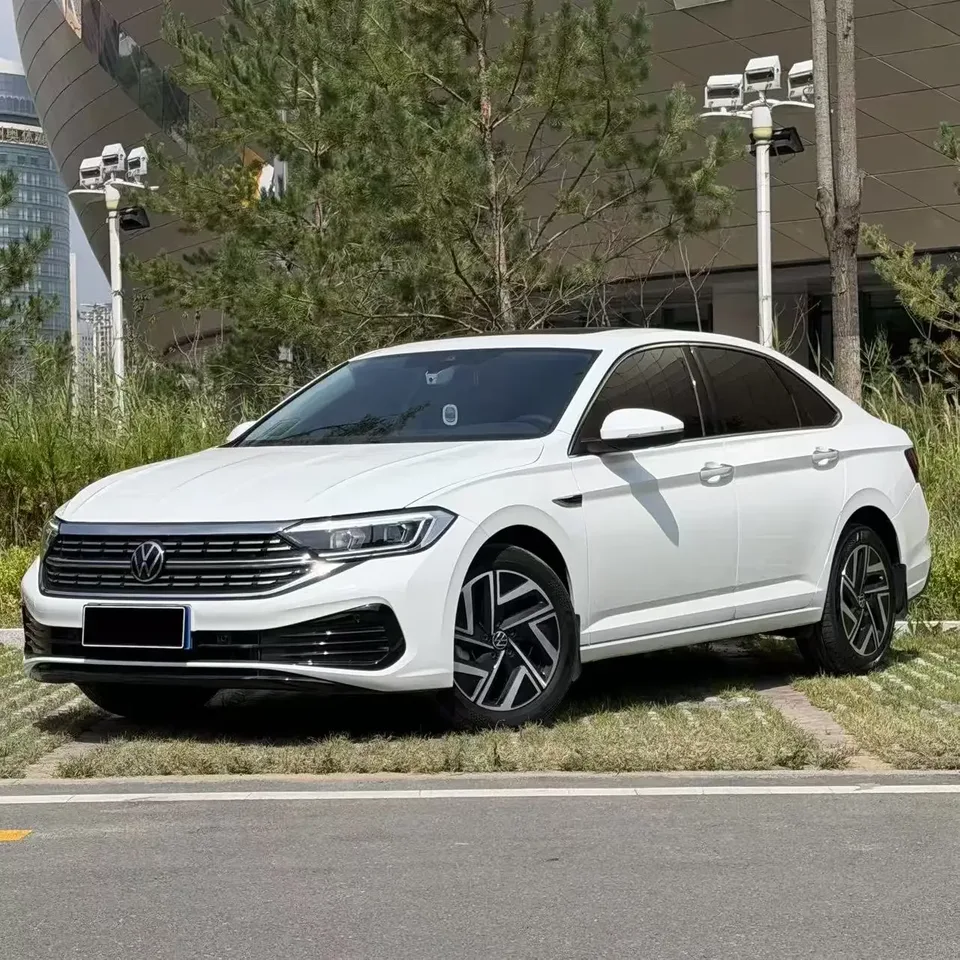 Volkswagen Sagitar Sagitar 2025 Modification 2: 300TSI DSG Beyond Edition 2025 — фото 1, купить с доставкой в Москву
