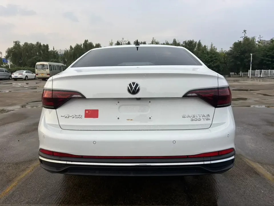 Volkswagen Sagitar Sagitar 2025 300TSI DSG Beyond Edition 2025 — миниатюра 2