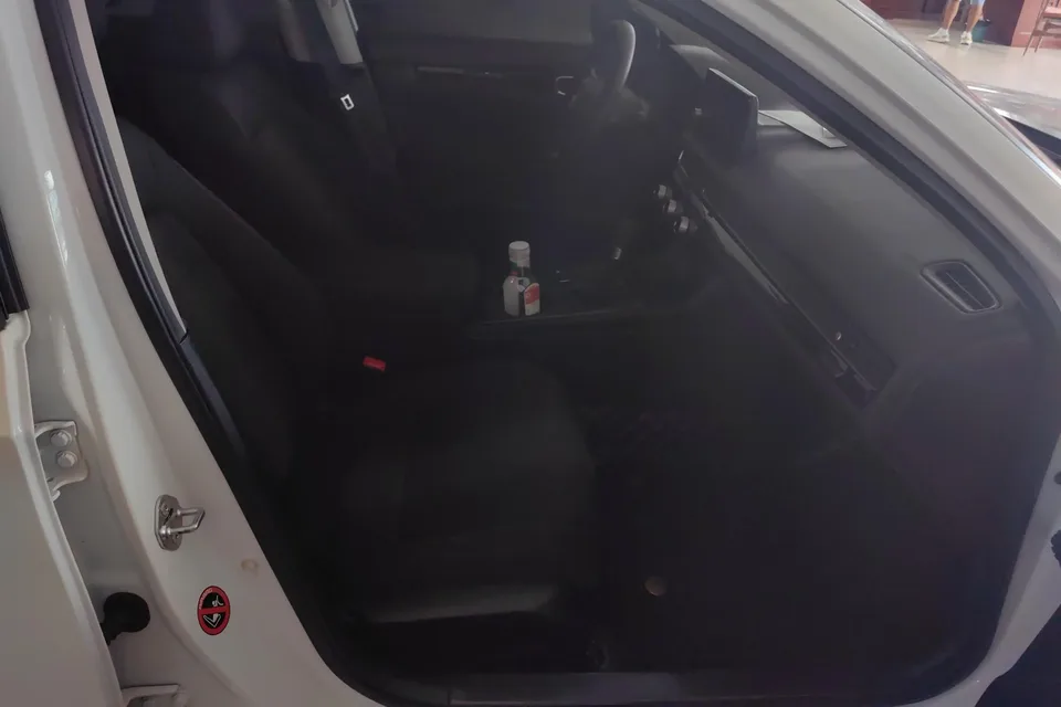 Honda Integra Style 2023 240TURBO CVT Leading Edition 2023 — миниатюра 2
