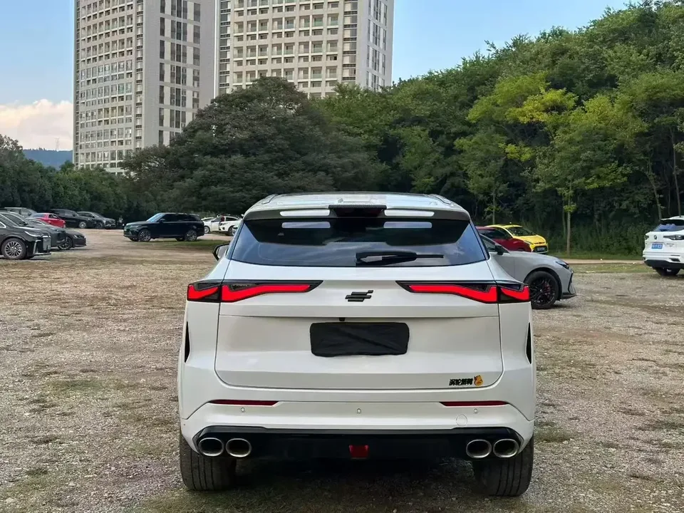 Oshan Changan Auchan Z6 Changan Auchan Z6 2023 Blue Whale 1.5T DCT Intelligent Navigation 2023 — thumbnail 2