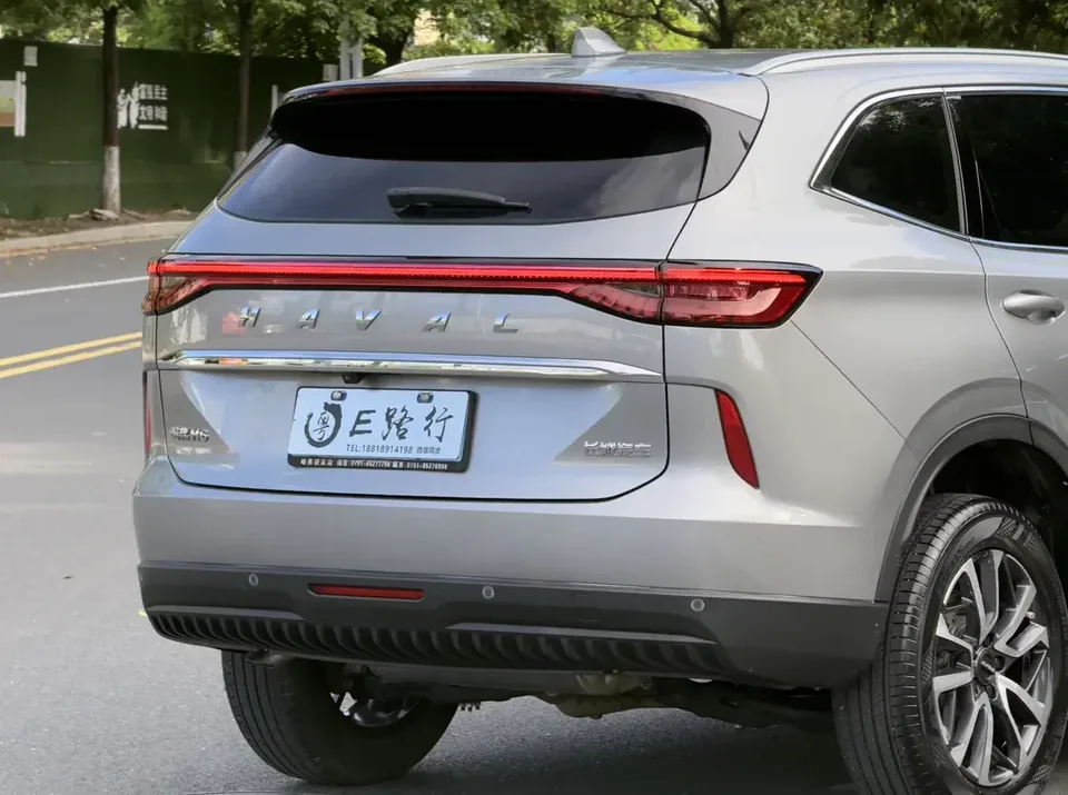 Haval H6 Haval H6 2021 The third generation 1.5GDIT automatic Max version 2022 — thumbnail 3