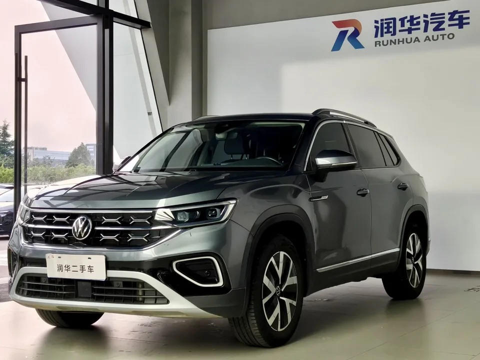 Volkswagen Tayron Tanyue 2023 300TSI 2WD Luxury Plus Advanced Edition 2024 — photo 1, buy with delivery to Moscow