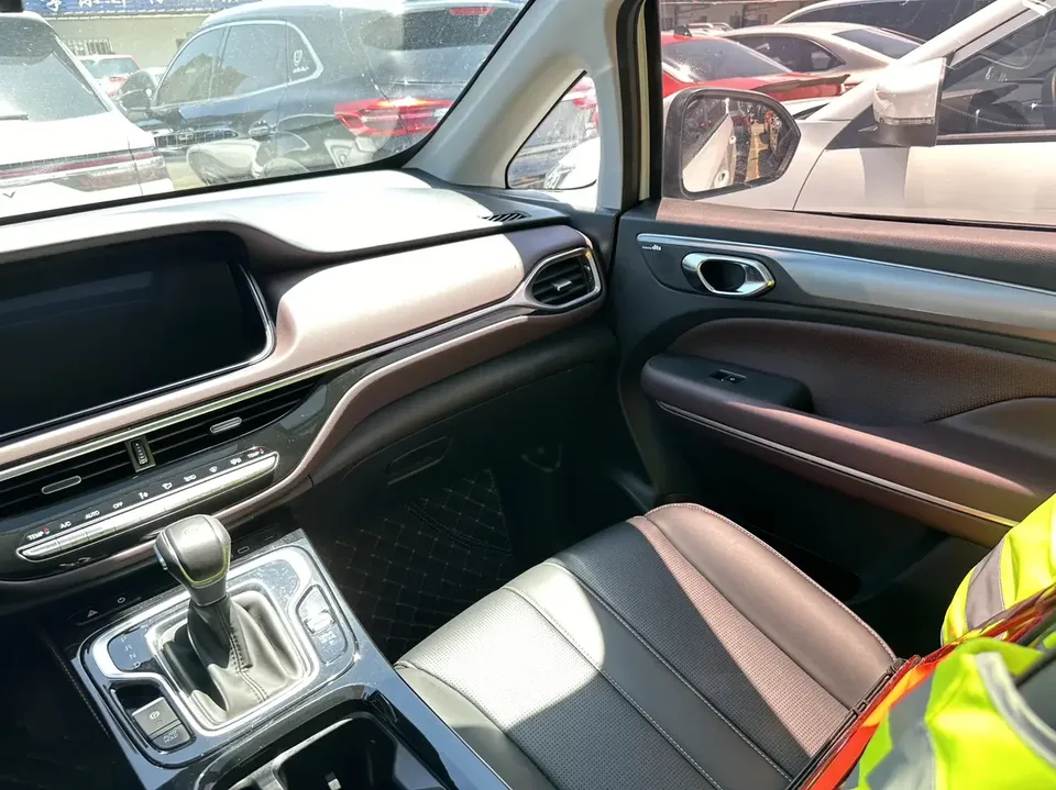 GAC Trumpchi M6 Trumpchi M6 2023 PRO 270T WDCT Deluxe Edition 2023 — thumbnail 2