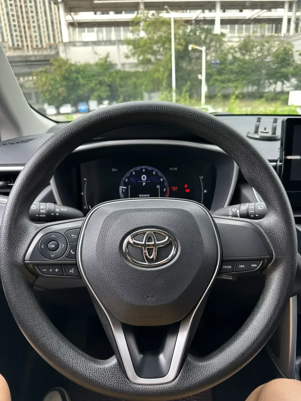Toyota Frontlander Fenglanda 2024 2.0L CVT Elite Edition 2025 — миниатюра 5