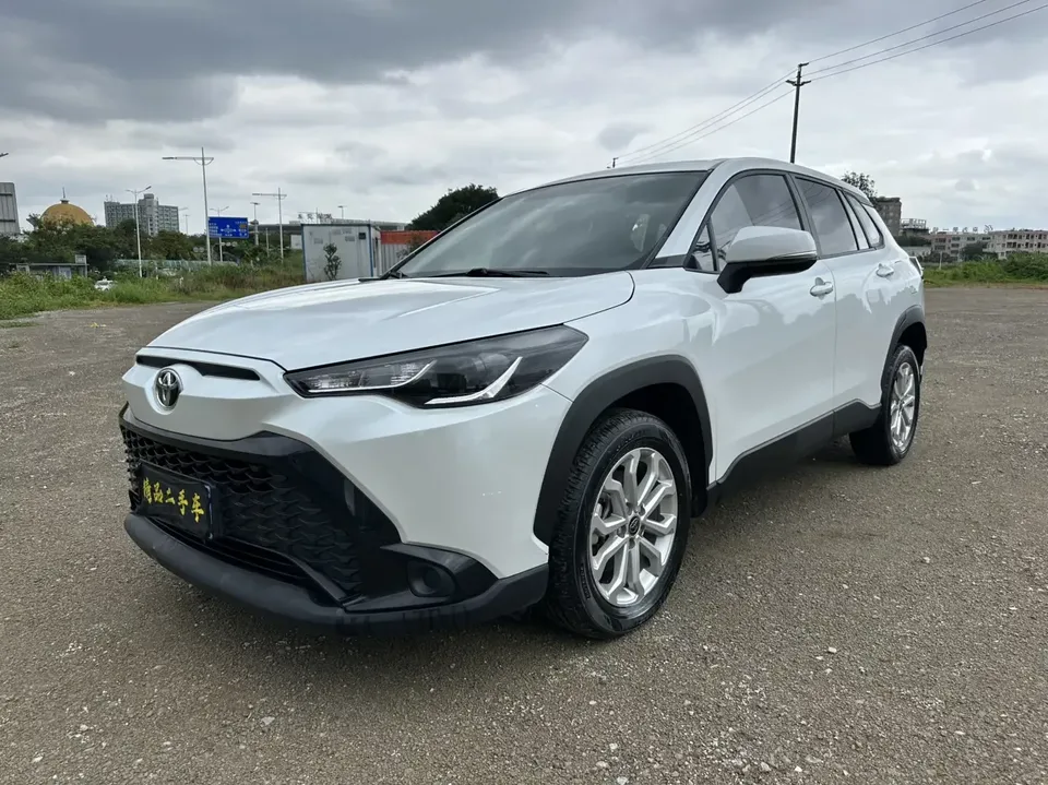 Toyota Frontlander Fenglanda 2024 2.0L CVT Elite Edition 2025 — фото 1, купить с доставкой в Москву