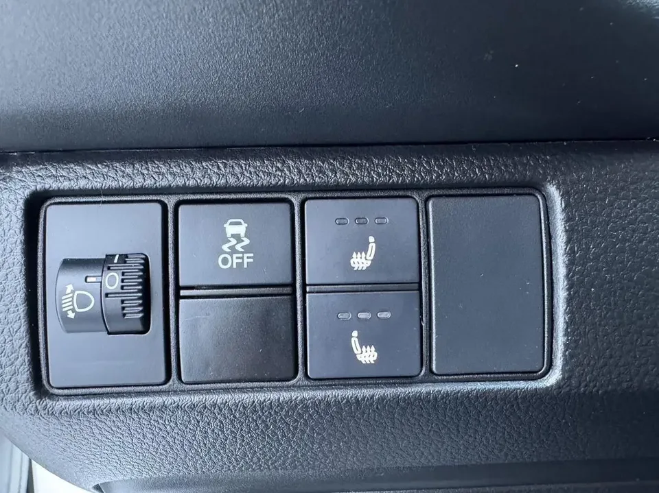 Honda WR-V HondaXR-V 2023 1.5L CVT Hot Edition 2024 — миниатюра 3