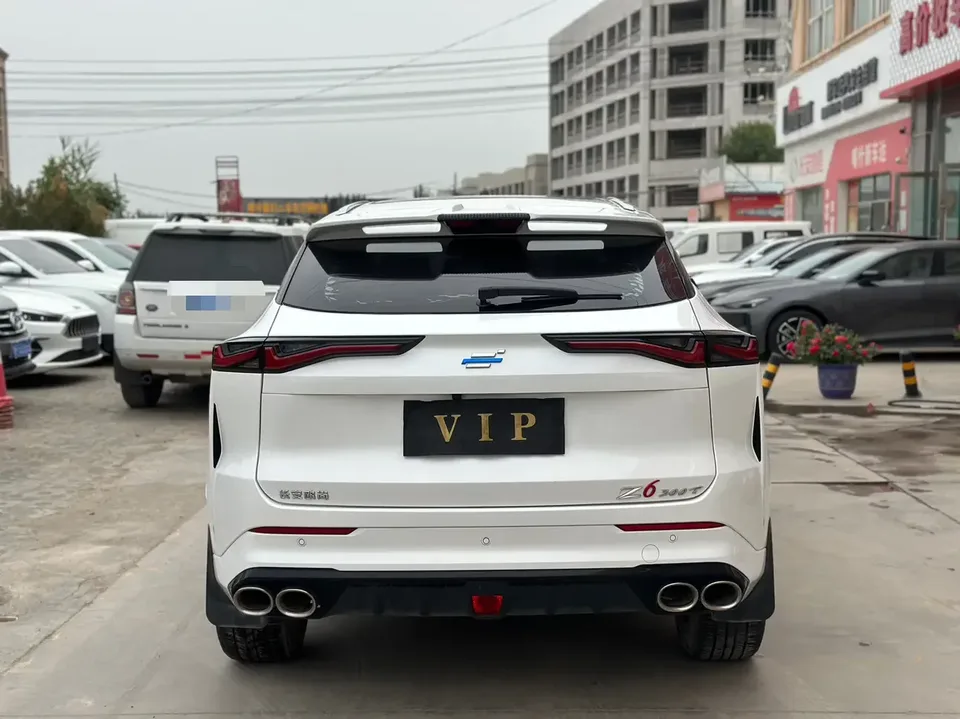 Oshan Changan Auchan Z6 Changan Auchan Z6 2023 Blue Whale 1.5T DCT Intelligent Navigation 2023 — thumbnail 2