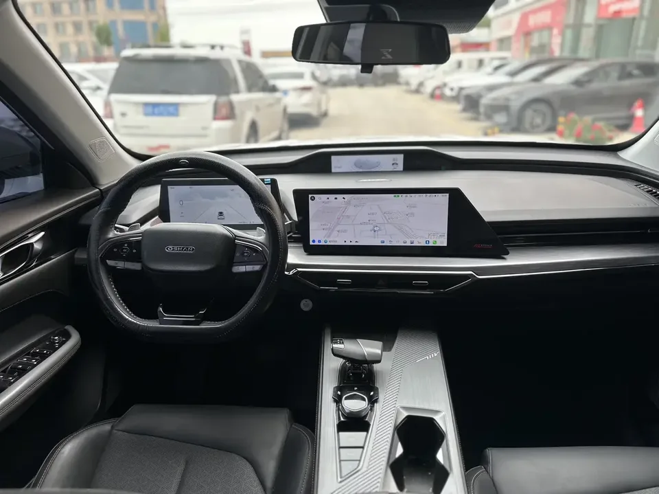 Oshan Changan Auchan Z6 Changan Auchan Z6 2023 Blue Whale 1.5T DCT Intelligent Navigation 2023 — thumbnail 5