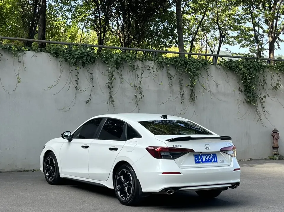 Honda CIVIC Civic 2025 240TURBO CVT Zhiqu Pro 2025 — thumbnail 2
