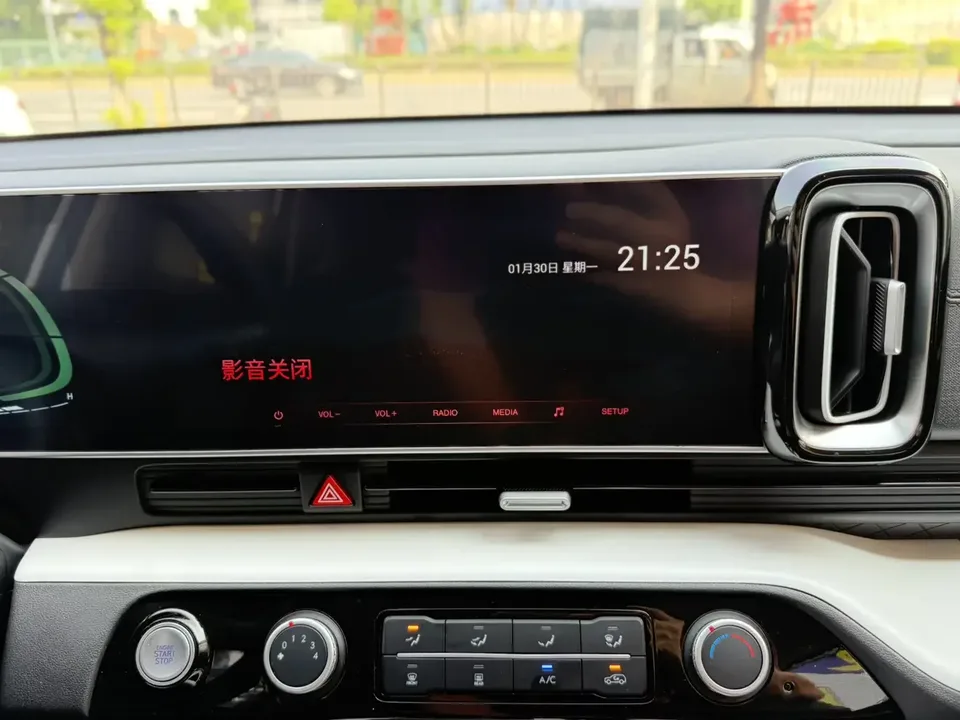 Hyundai ix35 Hyundai ix35 2023 Musa 2.0L Deluxe Edition DLX 2024 — thumbnail 3