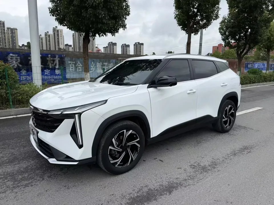 Geely Atlas Boyue 2023 Boyue COOL 1.5T Smart Link+ 2023 — photo 1, buy with delivery to Moscow