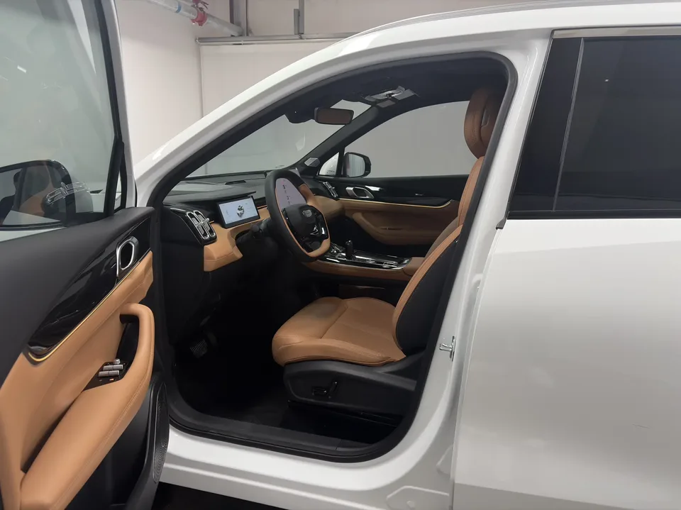 Geely Atlas L Boyue L 2025 Fourth generation 1.5TD DCT Sanhe 2026 — миниатюра 5