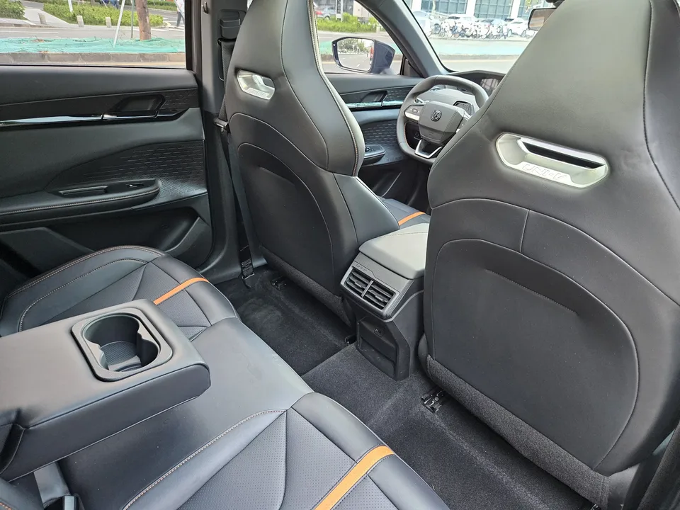 Changan UNI-V Changan UNI-V 2024 1.5T Premium 2024 — thumbnail 5