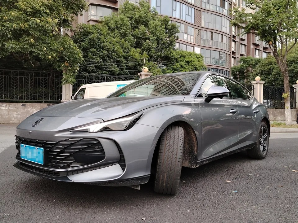 MG 7 MG7 2023 1.5T DCT Comfort Edition 2023 — фото 1, купить с доставкой в Москву
