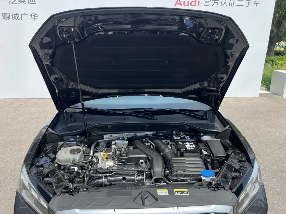 Audi Q2L Audi Q2L 2024 35 TFSI Stylish Dynamic 2024 — thumbnail 2