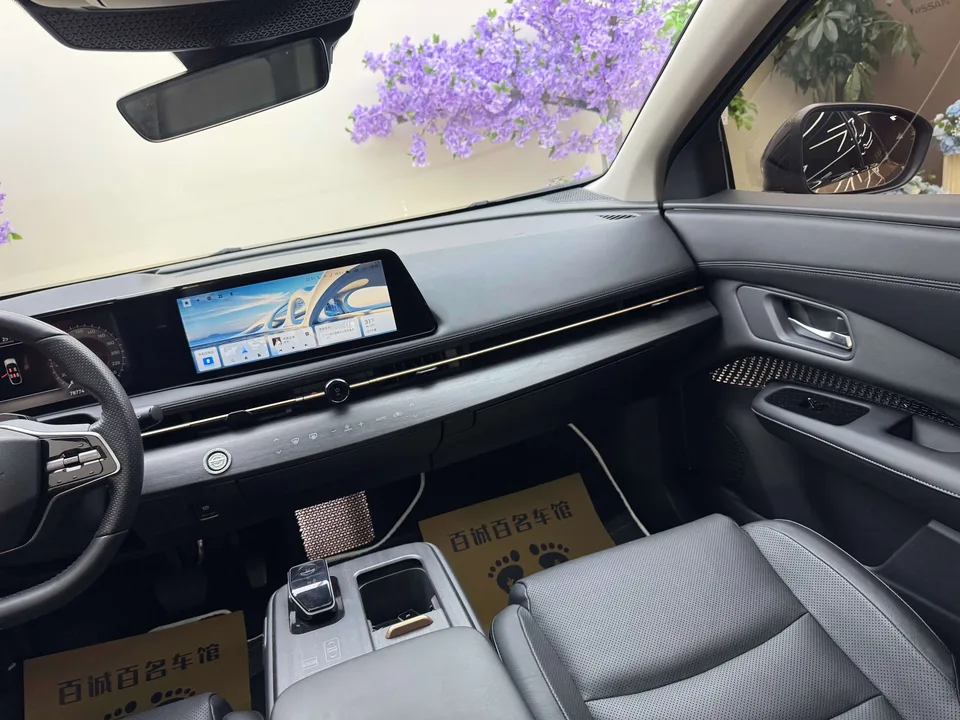 Nissan Ariya ARIYA ARIYA 2022 Two-wheel drive long-range top version 2023 — thumbnail 4