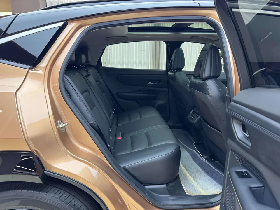 Nissan Ariya ARIYA ARIYA 2022 Two-wheel drive long-range top version 2023 — thumbnail 5