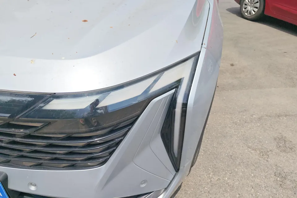 Geely Atlas L Boyue L 2023 1.5TD DCT Premium 2023 — thumbnail 2