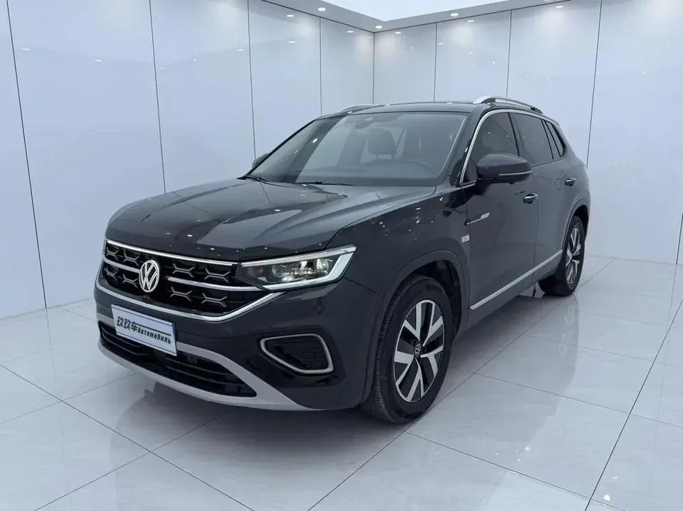 Volkswagen Tayron Tanyue 2023 280TSI 2WD Luxury Plus Advanced Edition 2023 — photo 1, buy with delivery to Moscow