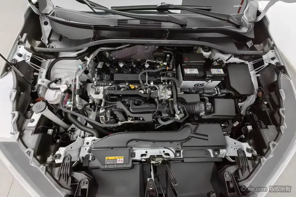 Toyota CorollaCross Corolla Sharp 2024 2.0L CVT Elite Edition 2025 — миниатюра 2