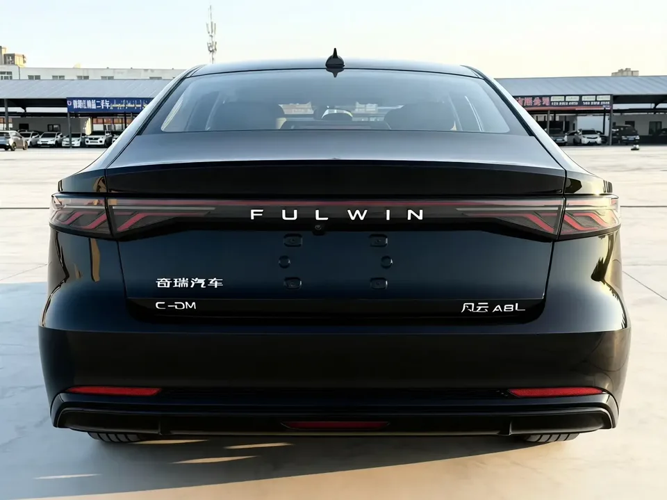Chery Fengyun A8L Fengyun A8L 2025 145km Standard 2025 — thumbnail 2