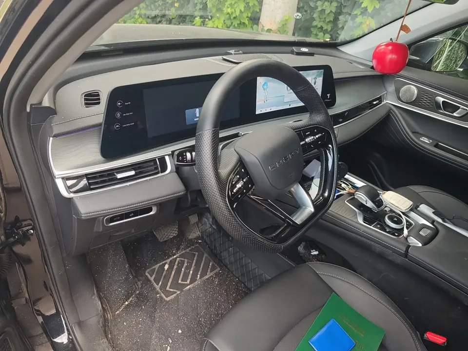 Chery Tiggo 8 Pro Tiggo 8 PRO 2025 290T 2WD Deluxe Edition 2025 — thumbnail 2