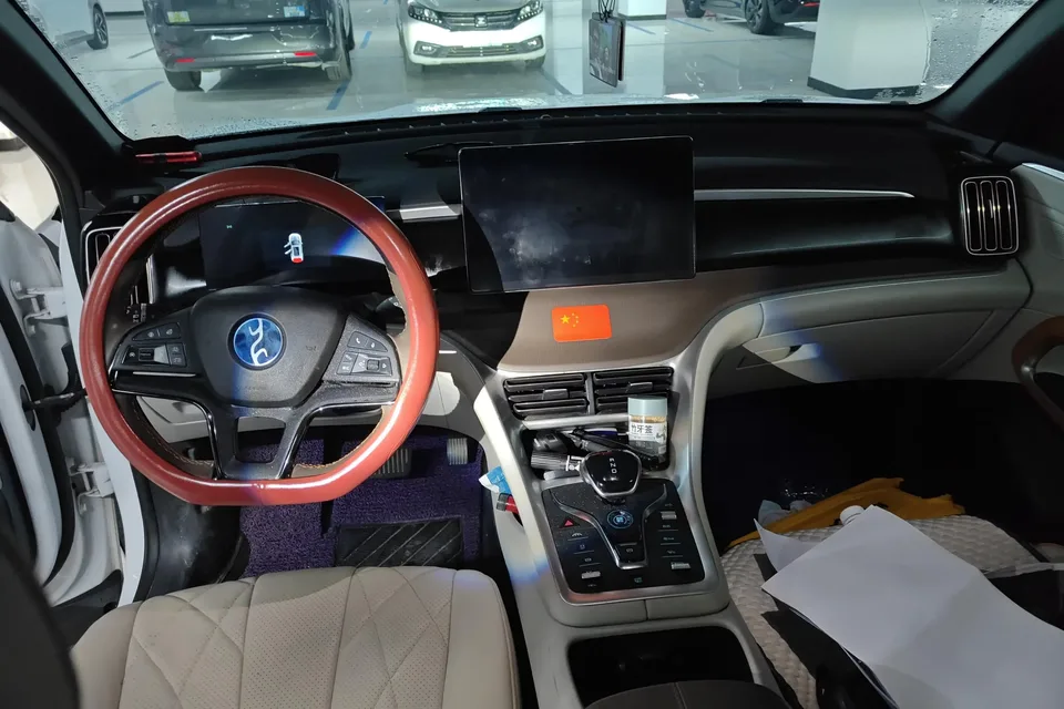 BYD Song Pro DM Song Pro DM 2022 DM-i 51km Premium 2022 — thumbnail 4