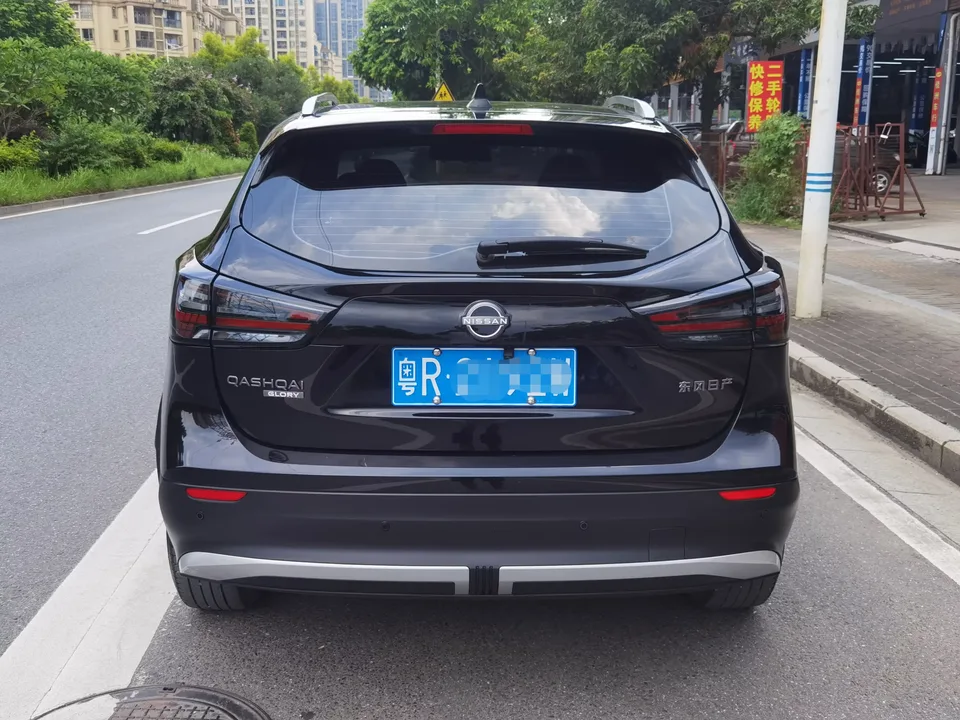 Nissan Qashqai Qashqai 2025 Redesigned Honor 2.0L CVT XV True Heart Edition 2024 — миниатюра 2