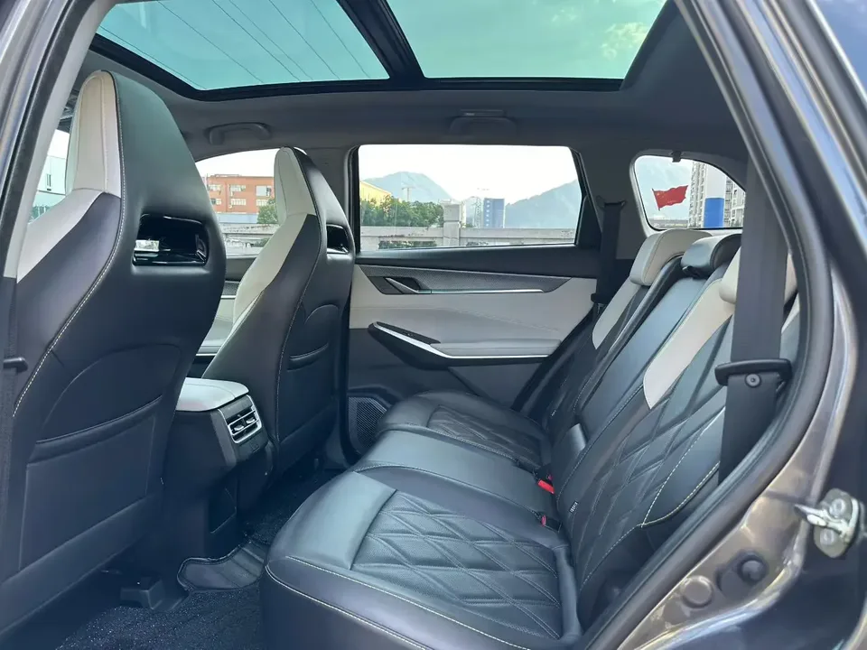 Changan CS75PLUS Changan CS75 PLUS 2023 The third generation 1.5T automatic premium model 2023 — thumbnail 3