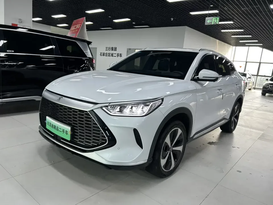BYD Song PLUS DM Song PLUS DM 2021 DM-i 51KM 2WD Premium Edition 2022 — photo 1, buy with delivery to Moscow
