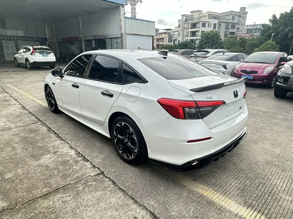 Honda CIVIC Civic 2022 240TURBO CVT Fuel Edition 2023 — thumbnail 2