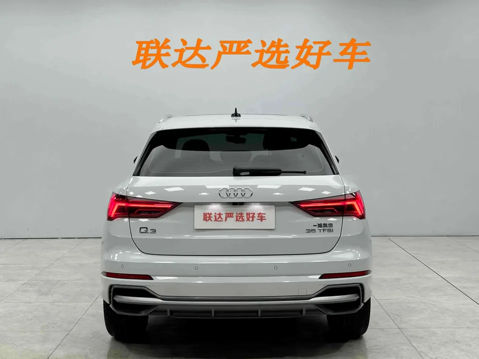 Audi Q3 Audi Q3 2022 35 TFSI Stylish Dynamic 2022 — thumbnail 2