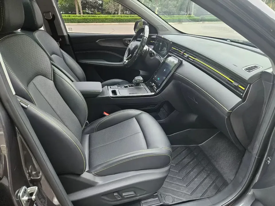 Roewe eRX5 Roewe eRX5 2021 ePLUS Guochao Ronglin Deluxe Edition 2022 — thumbnail 3