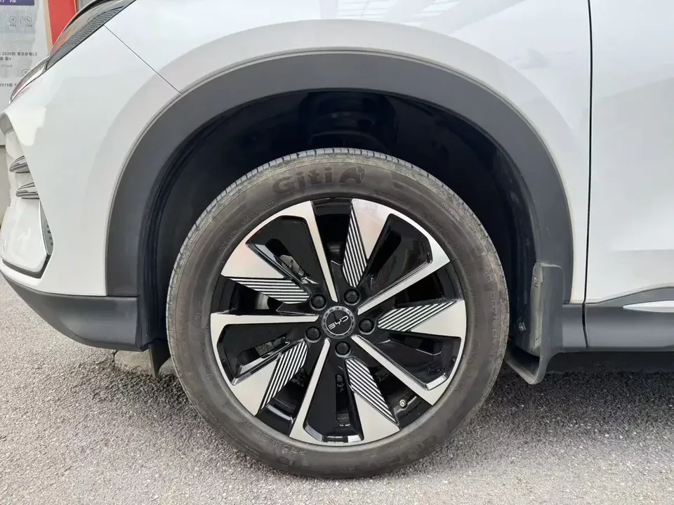 BYD Song PLUS DM Song PLUS DM 2025 DM-i 112KM Premium 2024 — thumbnail 3