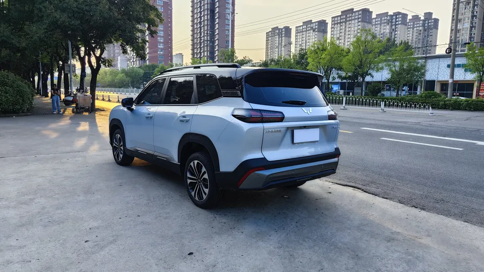 Wuling Starlight 560 Starlight 560 2026 1.5T CVT Elite 2026 — миниатюра 4