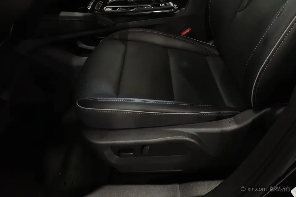 Buick Envision S Envision S 2023 552T 2WD Luxury 2024 — thumbnail 5