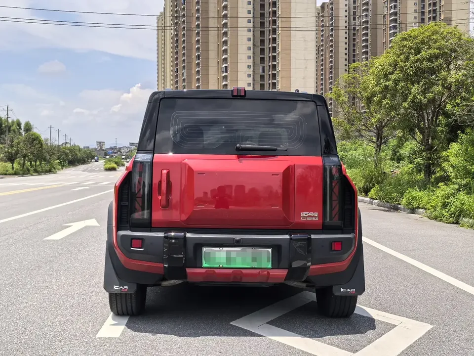 iCAR 03T iCAR 03T 2024 Two-wheel drive long-range version 2025 — thumbnail 2