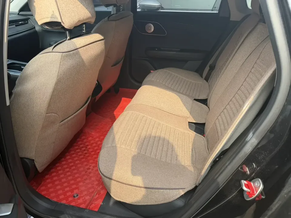 Chery Fengyun A8 Fengyun A8 2025 145km Luxury 2025 — thumbnail 3