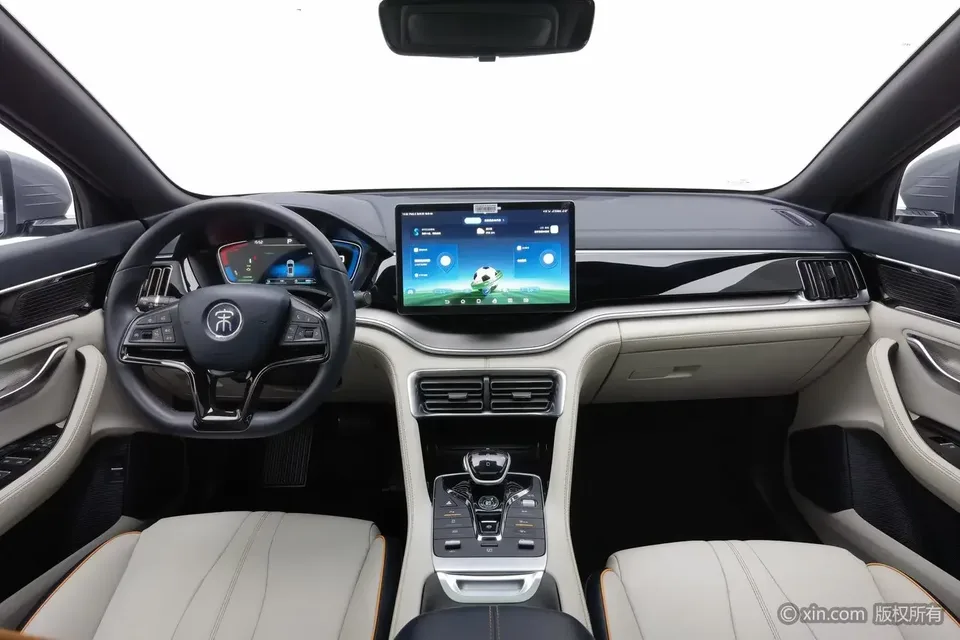 BYD Song PLUS DM Song PLUS DM 2021 DM-i 110KM 2WD Flagship 2022 — thumbnail 4