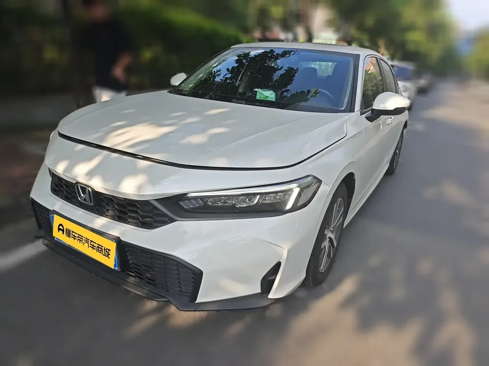 Honda CIVIC Civic 2025 240TURBO CVT Zhiqu Plus 2026 — photo 1, buy with delivery to Moscow