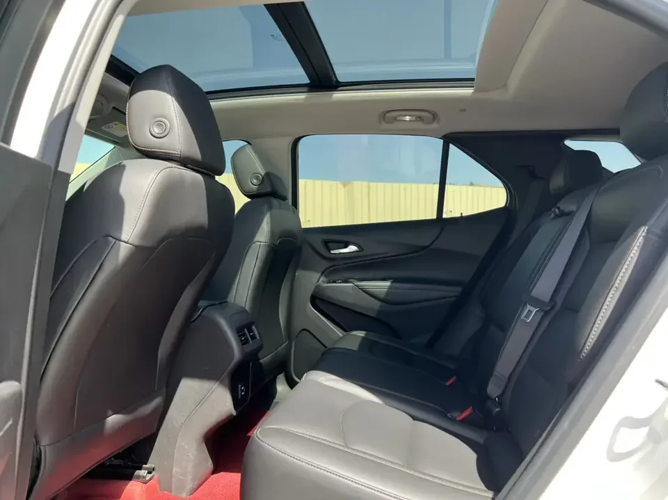 Chevrolet Equinox explorer 2022 535T Yujie Edition 2022 — thumbnail 3