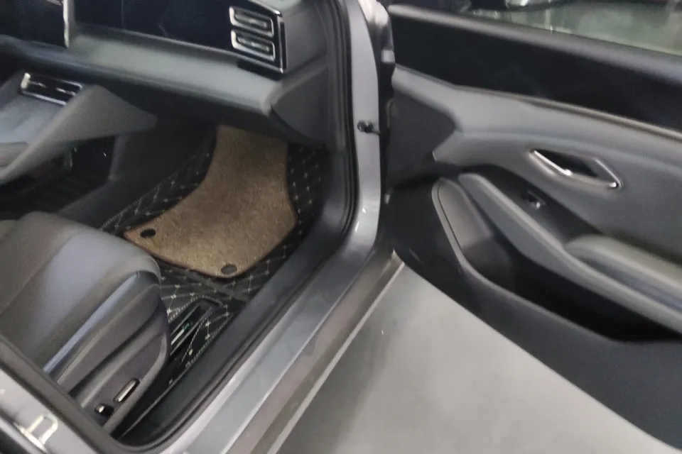 BYD Qin L DM Qin L DM 2025 DM-i 120KM Intelligent Driving Edition 2025 — thumbnail 3
