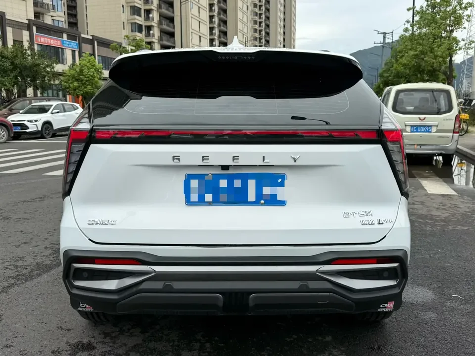 Geely Atlas L Boyue L 2023 1.5TD DCT Premium 2023 — миниатюра 2
