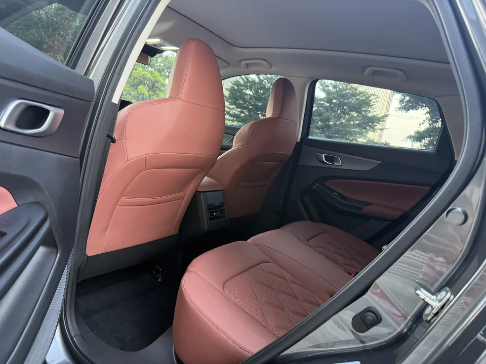 Changan CS55 Plus Changan CS55 PLUS 2024 The third generation 1.5T DCT premium model 2023 — thumbnail 3